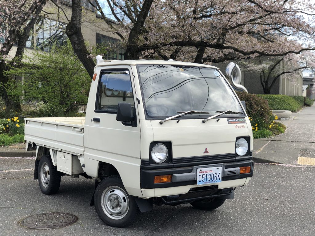 1990 Mitsubishi Minicab Kei Truck 4x4 - AdamsGarage - SODO-MOTO