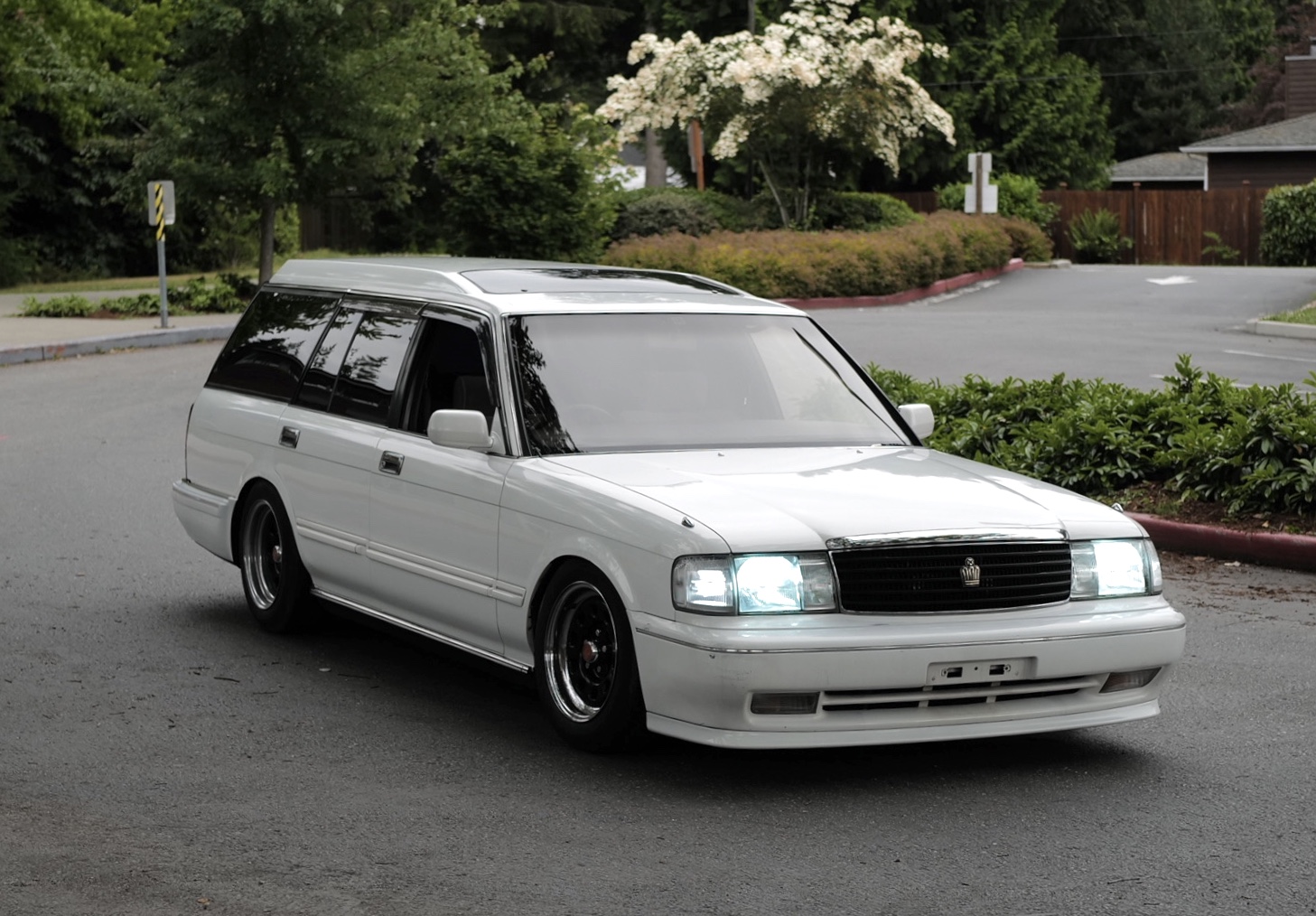 1993 Toyota Crown Wagon Super Saloon Extra - AdamsGarage - SODO-MOTO