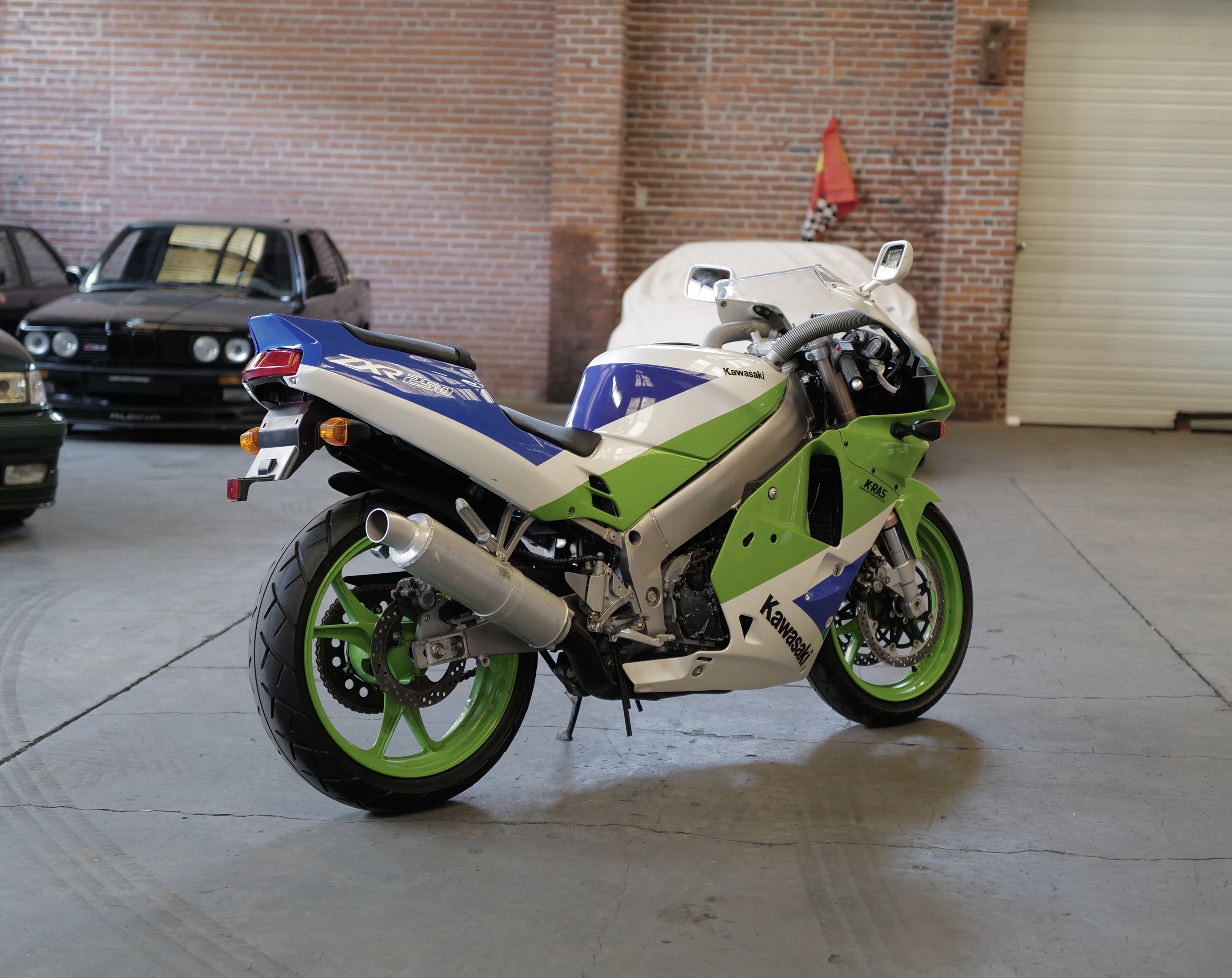 kawasaki zxr25