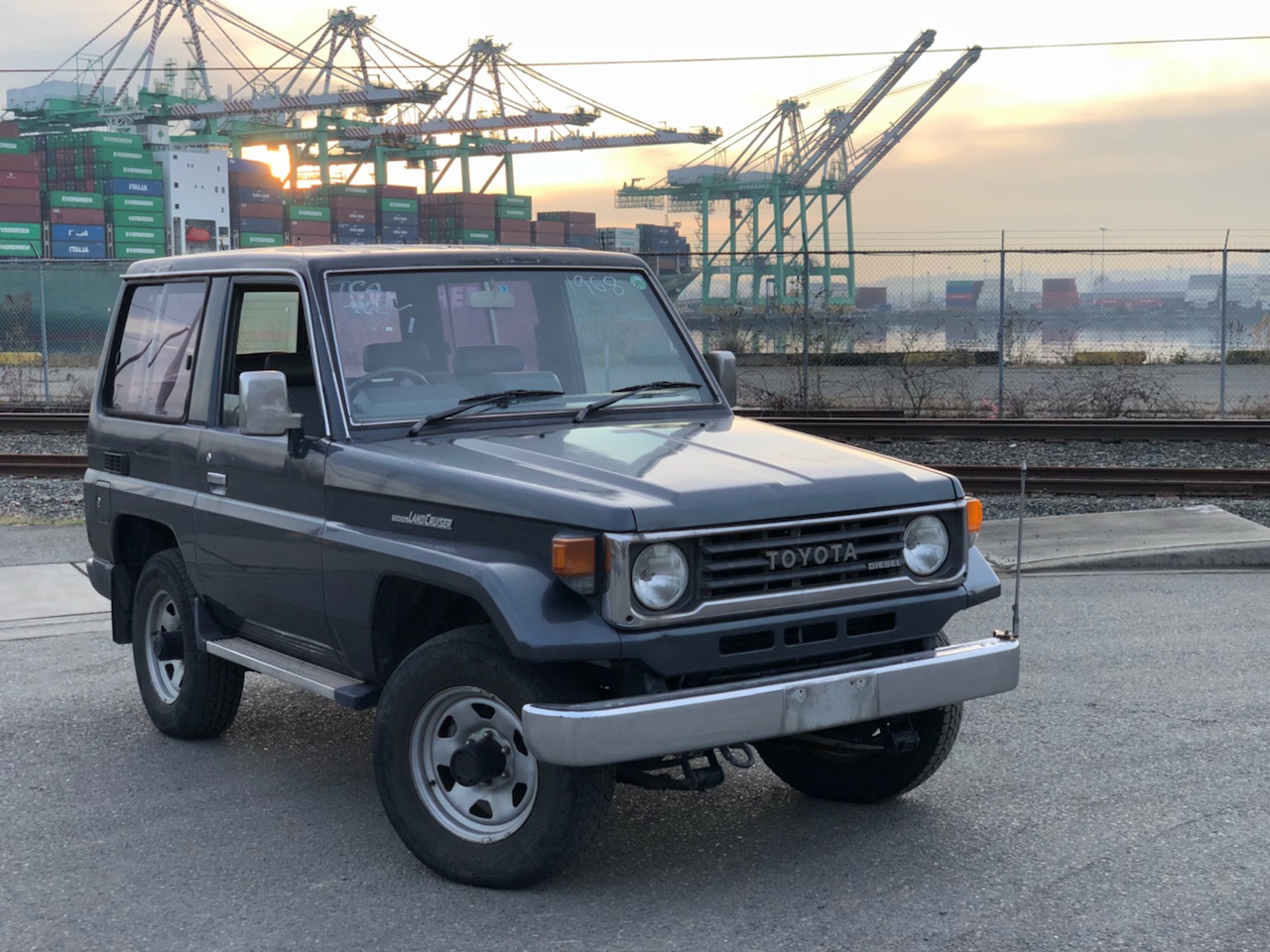 1990 Toyota Landcruiser PZJ70V | AdamsGarage - SODO-MOTO