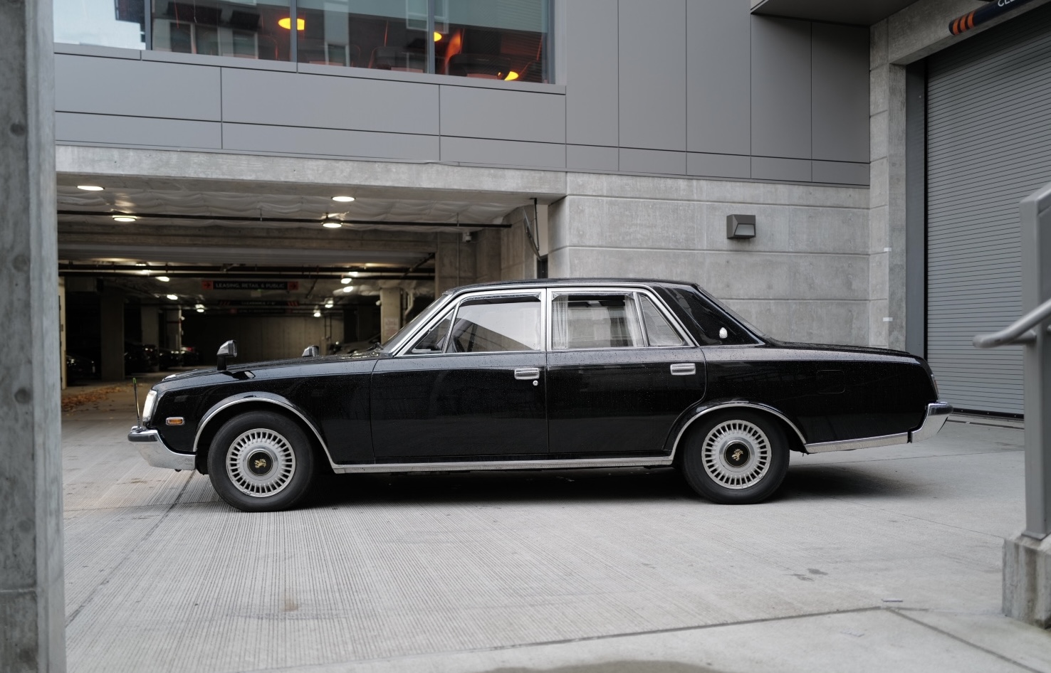 1995 Toyota Century - 50k miles | AdamsGarage - SODO-MOTO