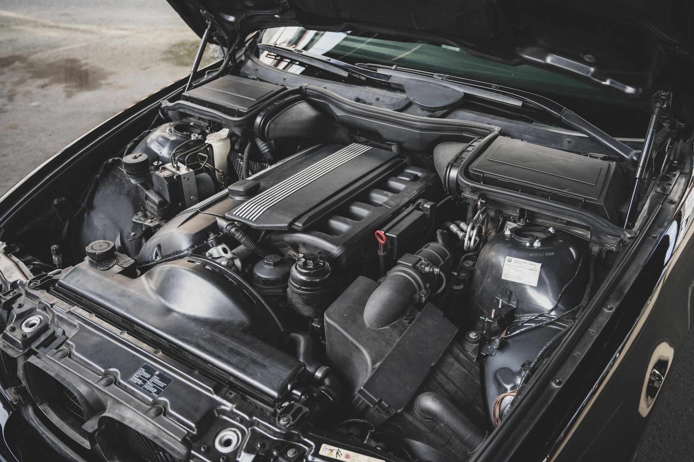 1999 BMW 528i 5speed AdamsGarage SODOMOTO