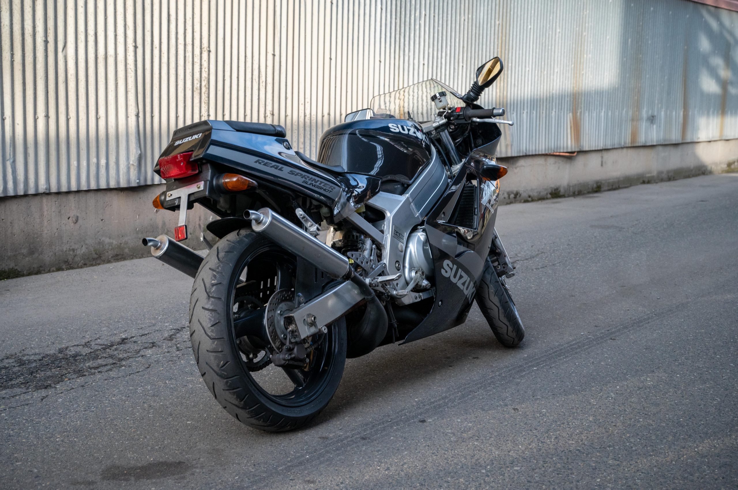 T-shirt Suzuki RGV250 VJ21 - Taille L, Noir, Coton épais Gildan, Pour Propriétaires De Moto