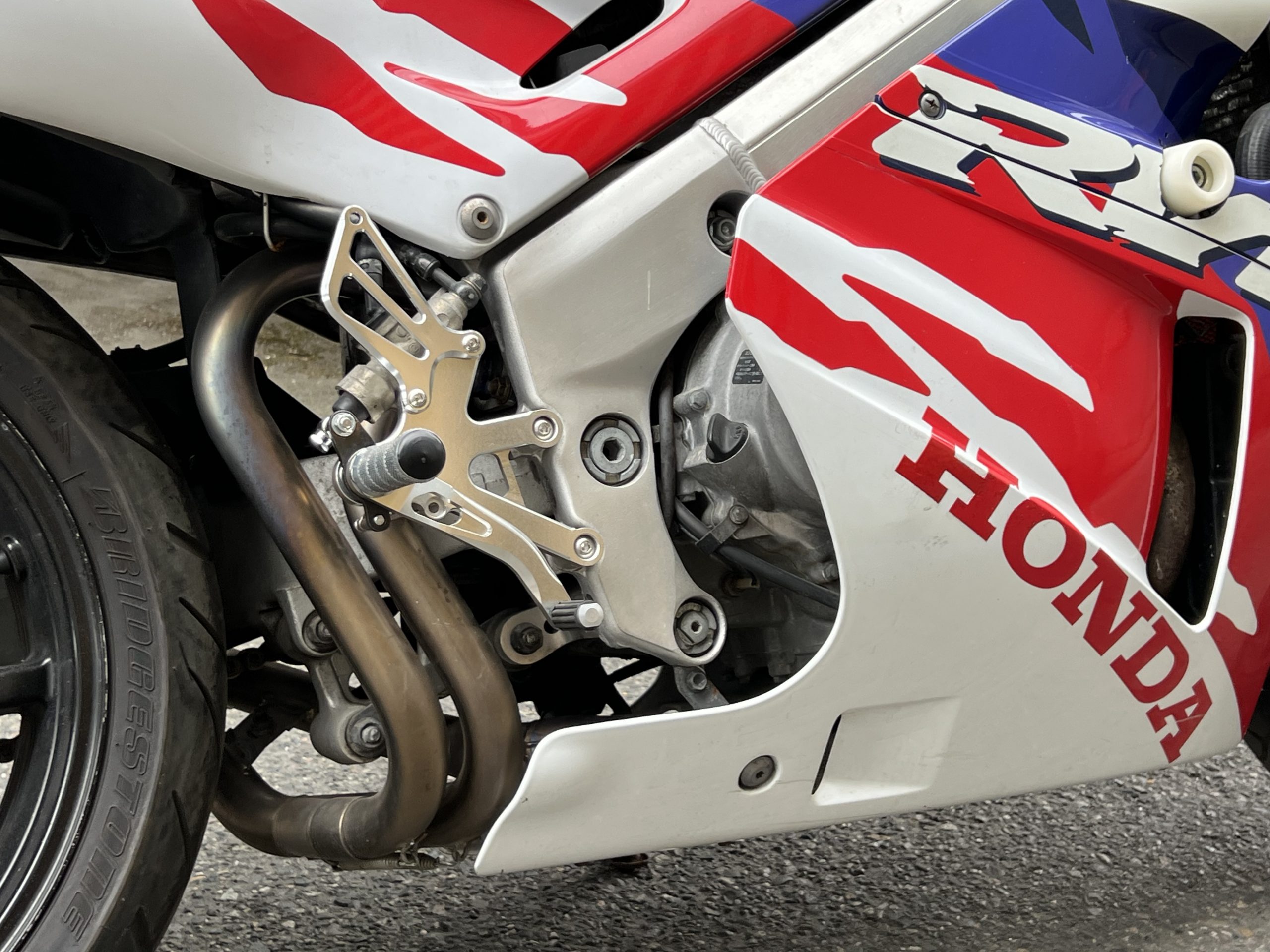 1994 Honda RVF400 / NC35 | AdamsGarage - SODO-MOTO