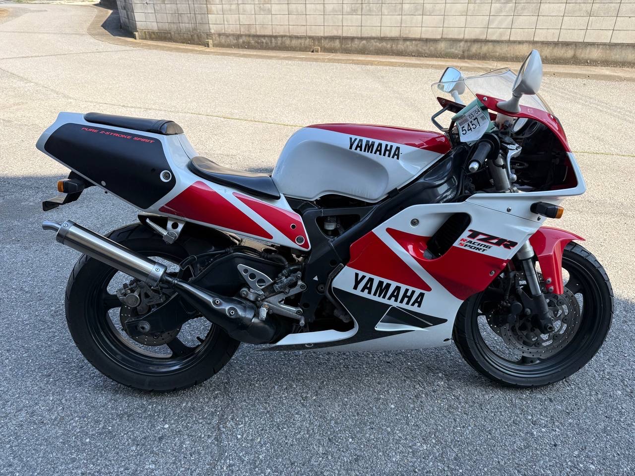 れい③ 1992 Yamaha TZR250RS - 2-stroke | AdamsGarage - SODO-MOTO